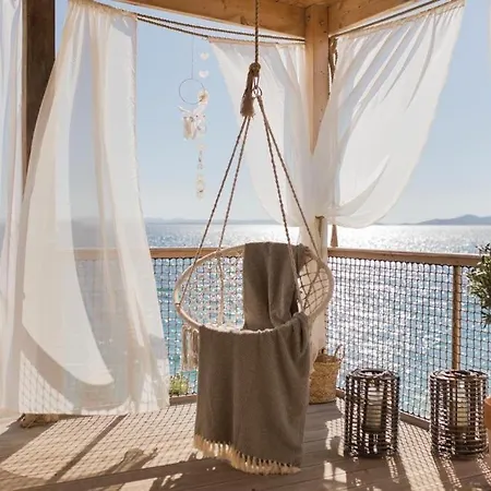 Mara'S Coast - Giulia Villa Drage Exterior photo